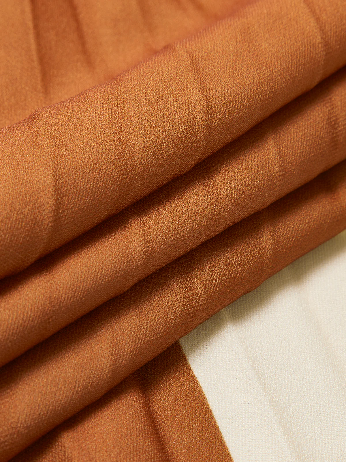 Color Block Pleated Skirt - Takermore