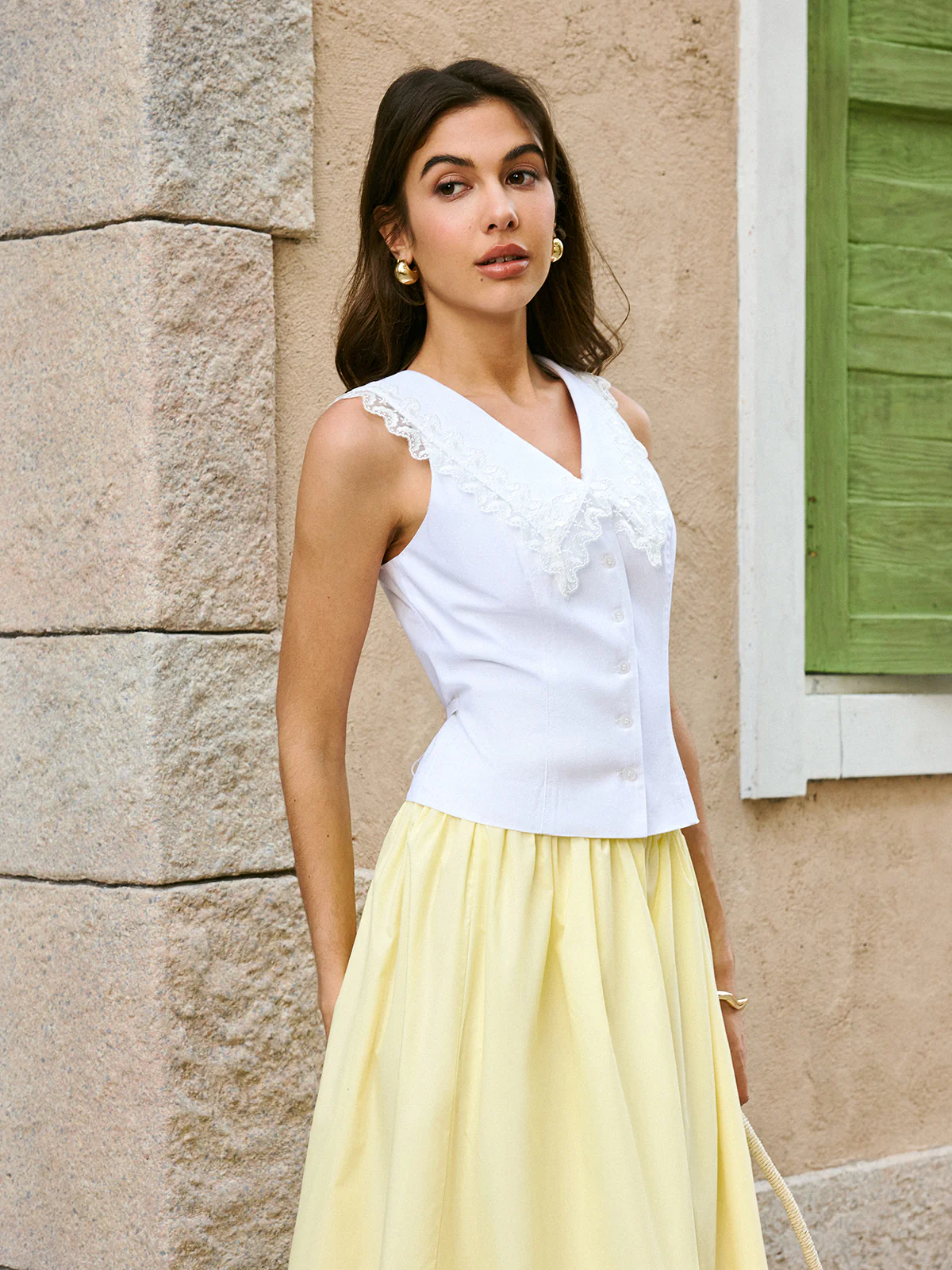 Cotton & Linen Lace Embroidery Top - Takermore