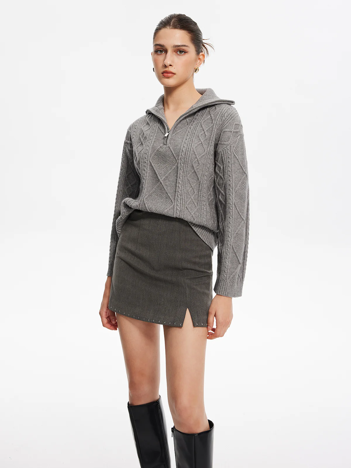 Beaded Trim Side-Zipper Mini Skirt - Takermore