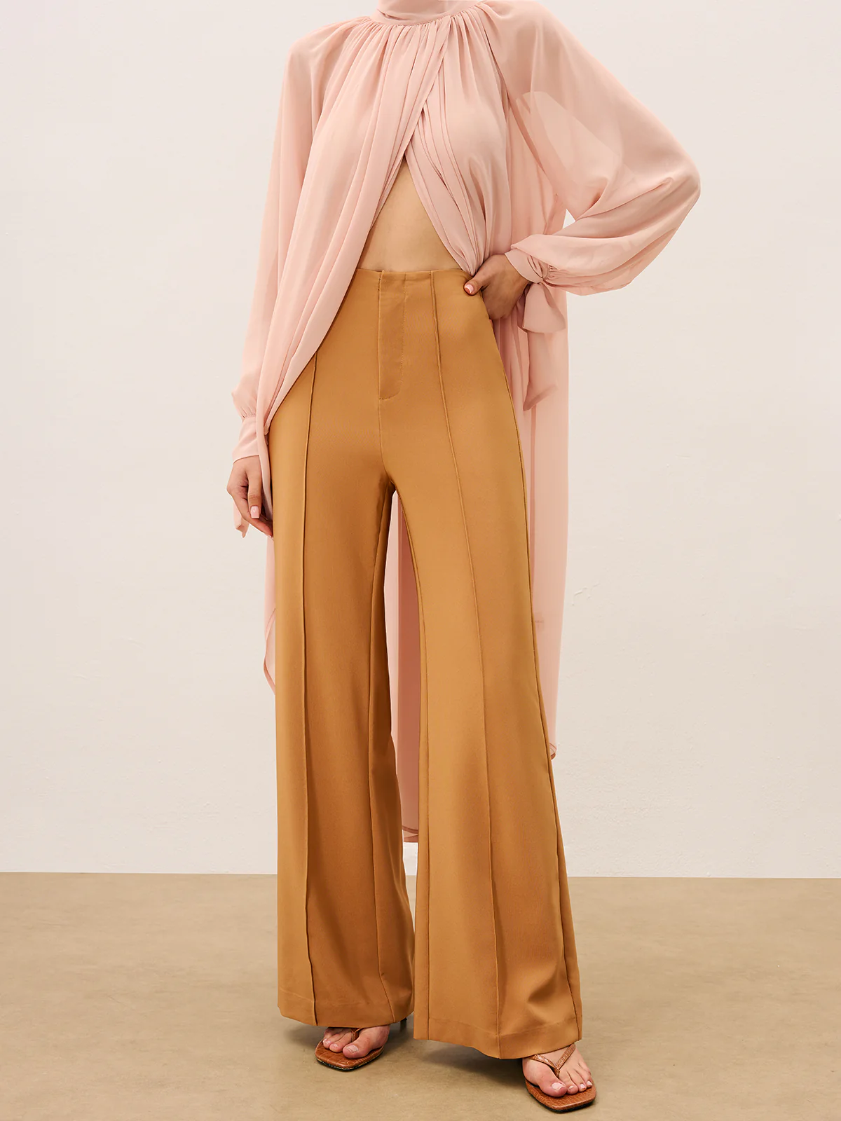 Trimmed Mid-Rise Wide-Leg Pants - Takermore
