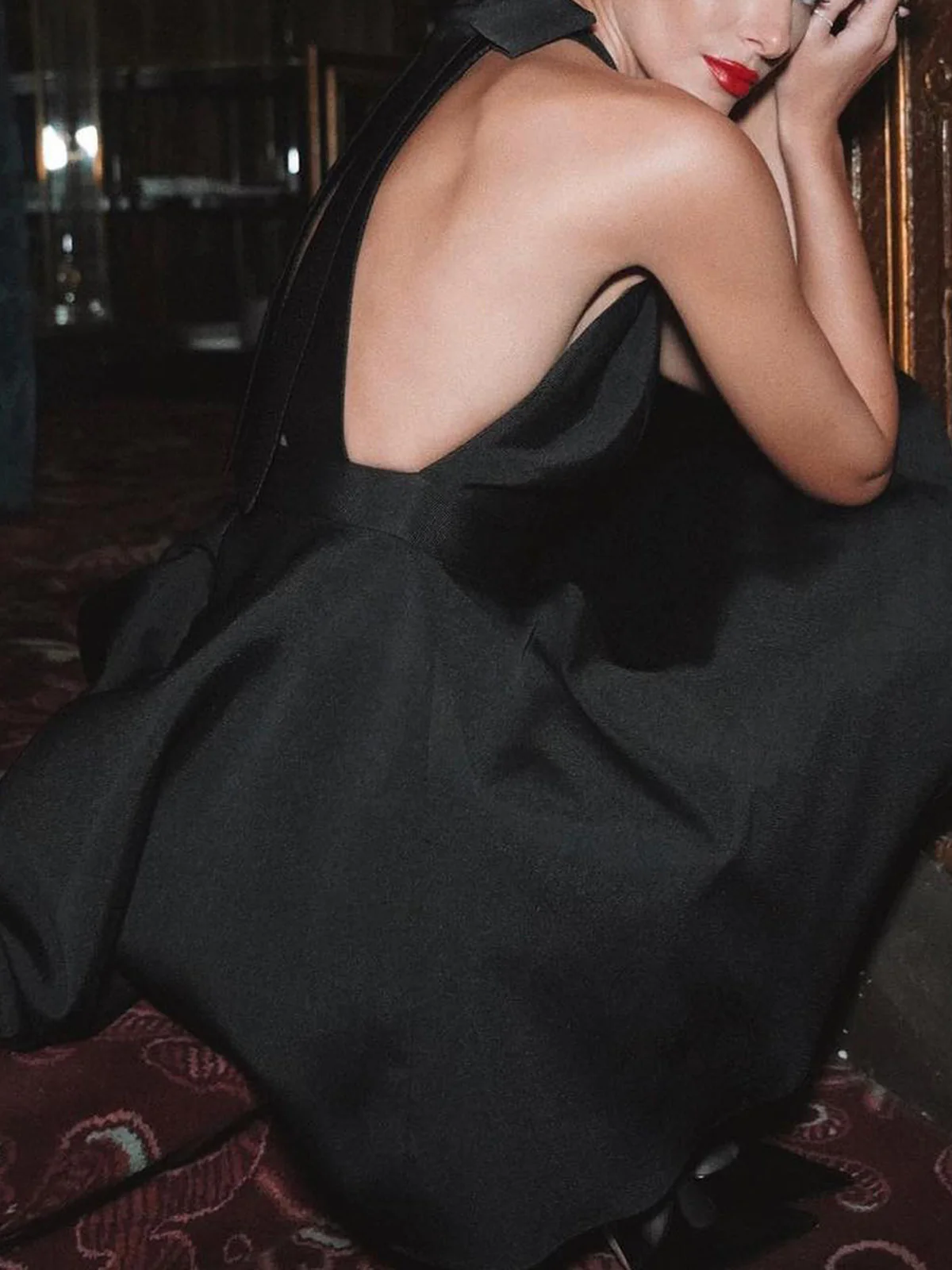 Satin Knotted Doule Pockets Open Back Pleated Mini Dress - Takermore