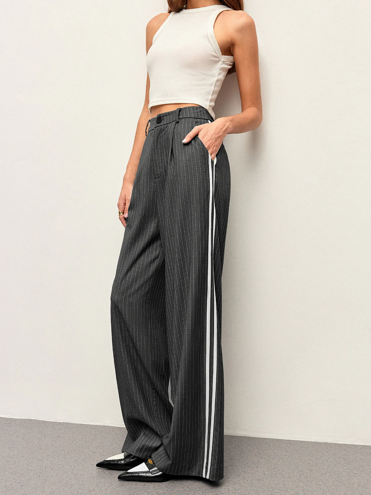 Mid-Waist Striped Panel Pants - Takermore