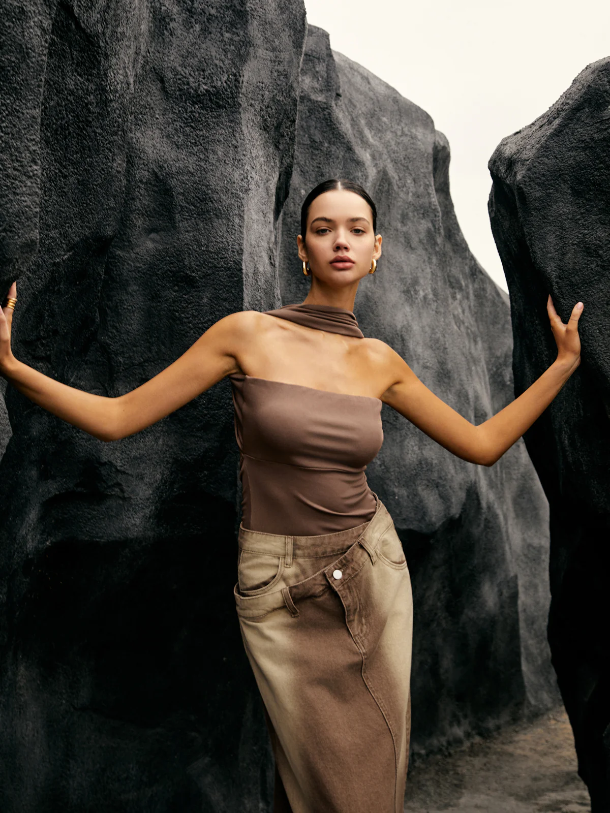 Solid Jersey Halter Tube Top - Takermore