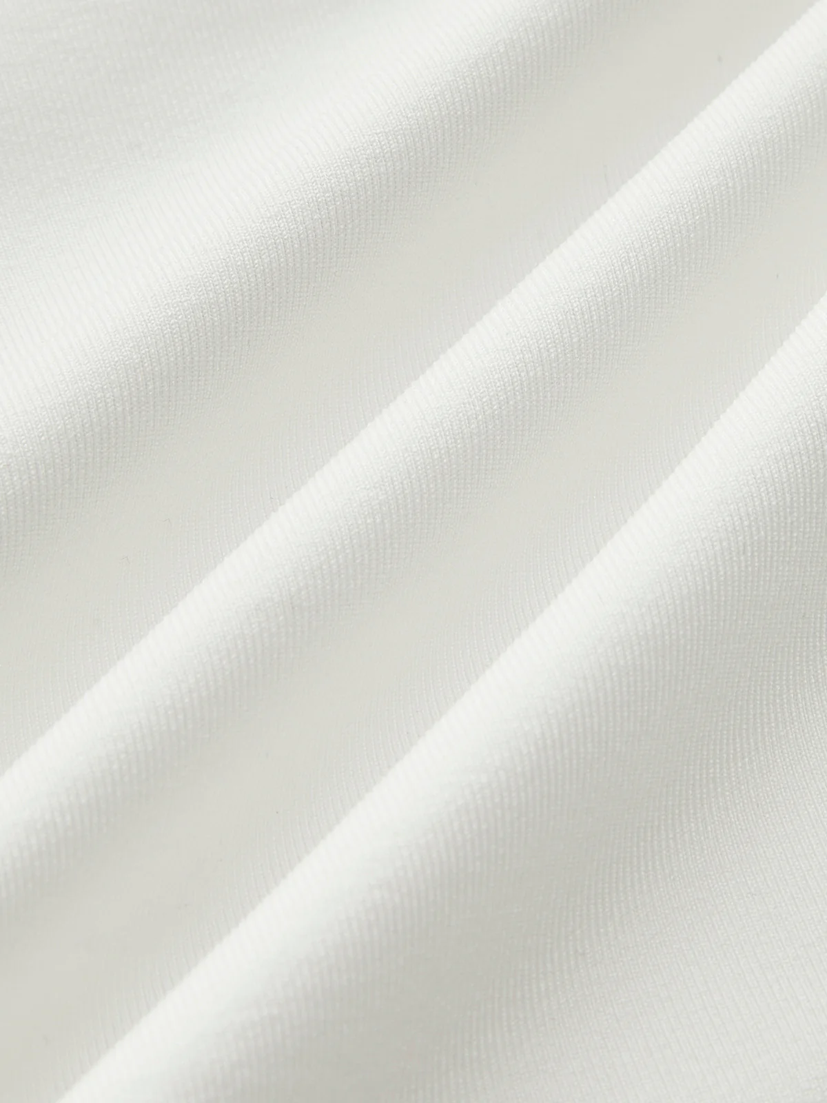 Effortless Solid Cami Top - Takermore