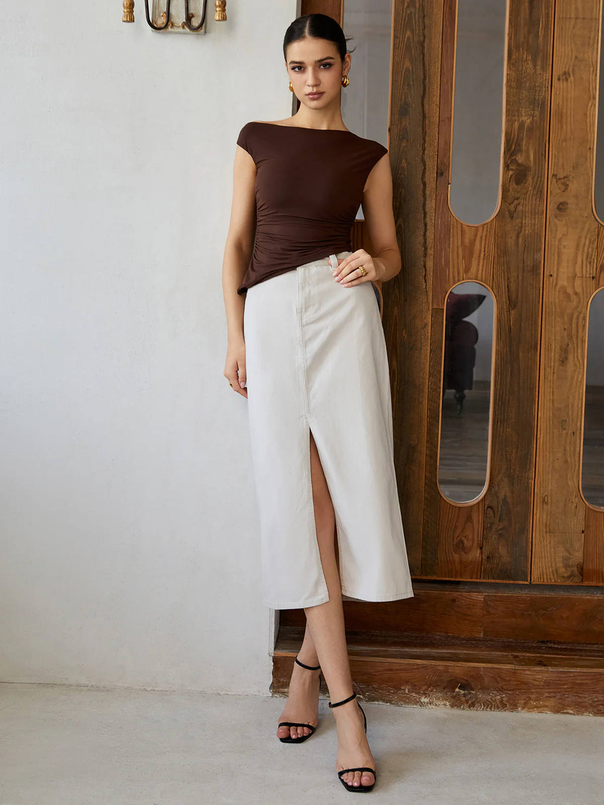 Backless Tie Back T-Shirt - Takermore