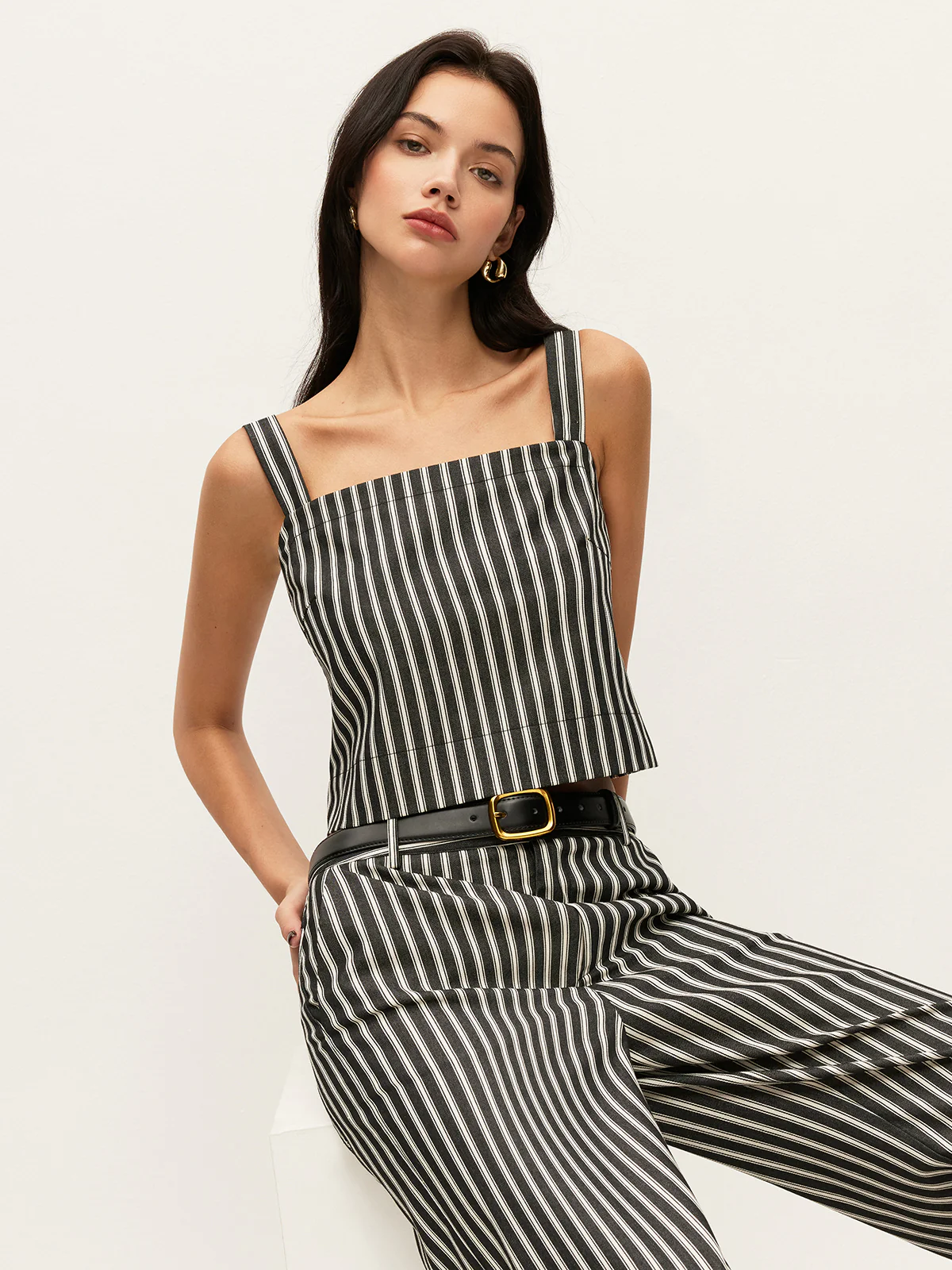 Square-Neck Pinstripe Sleeveless Top - Takermore