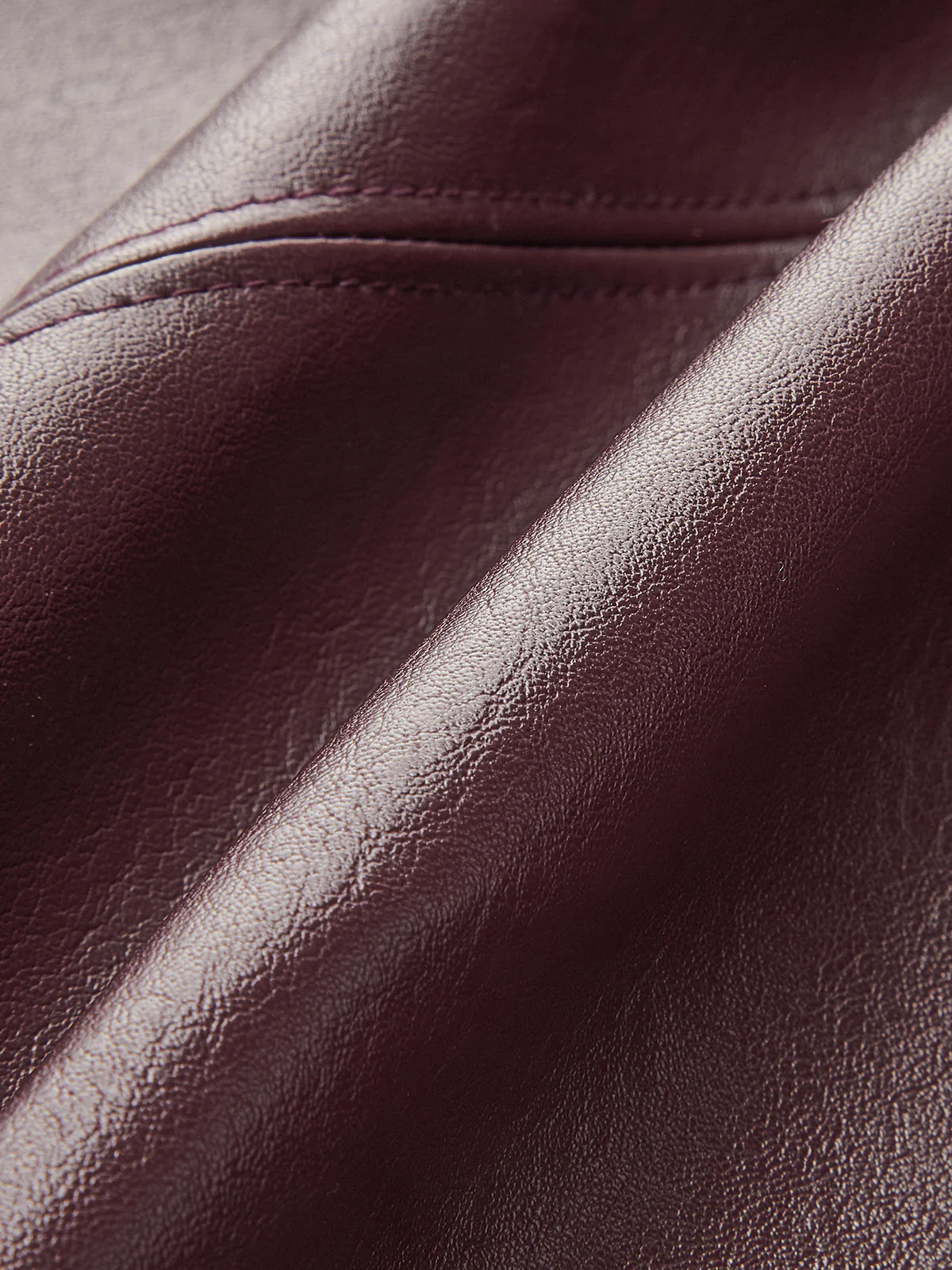 Slim Faux Leather Mini Skirt - Takermore