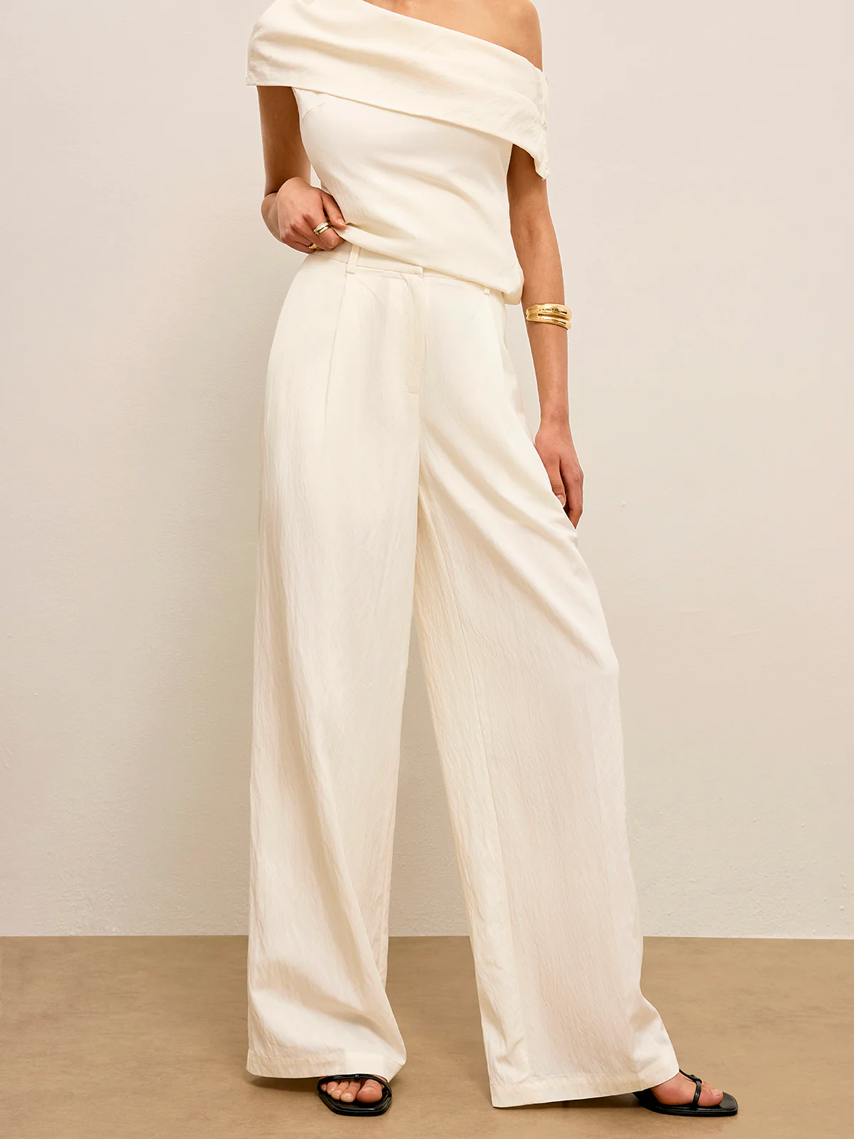 Mid-Waist Pocket Detail Pants - Takermore