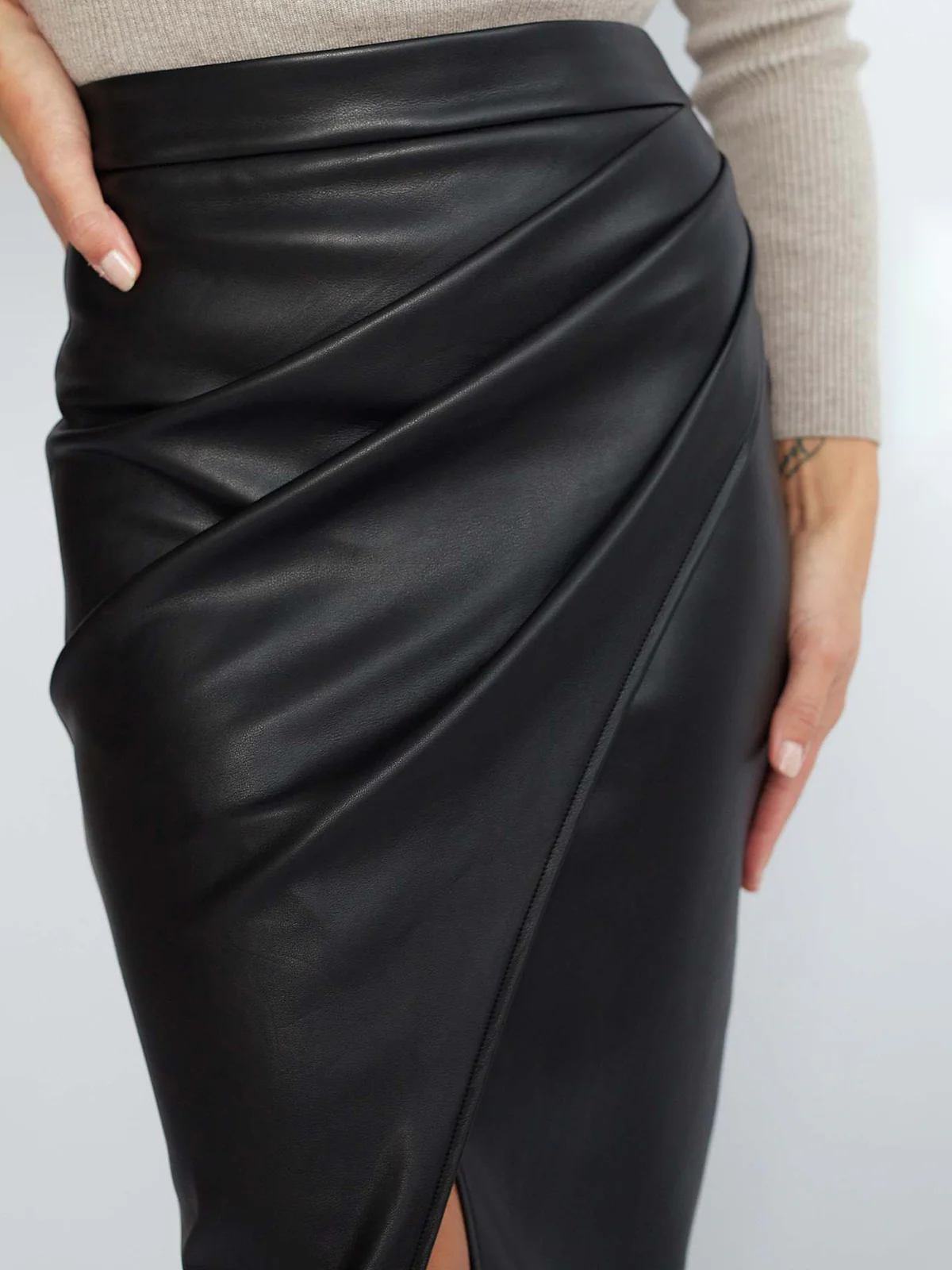 Pleated Split PU Leather Skirt - Takermore