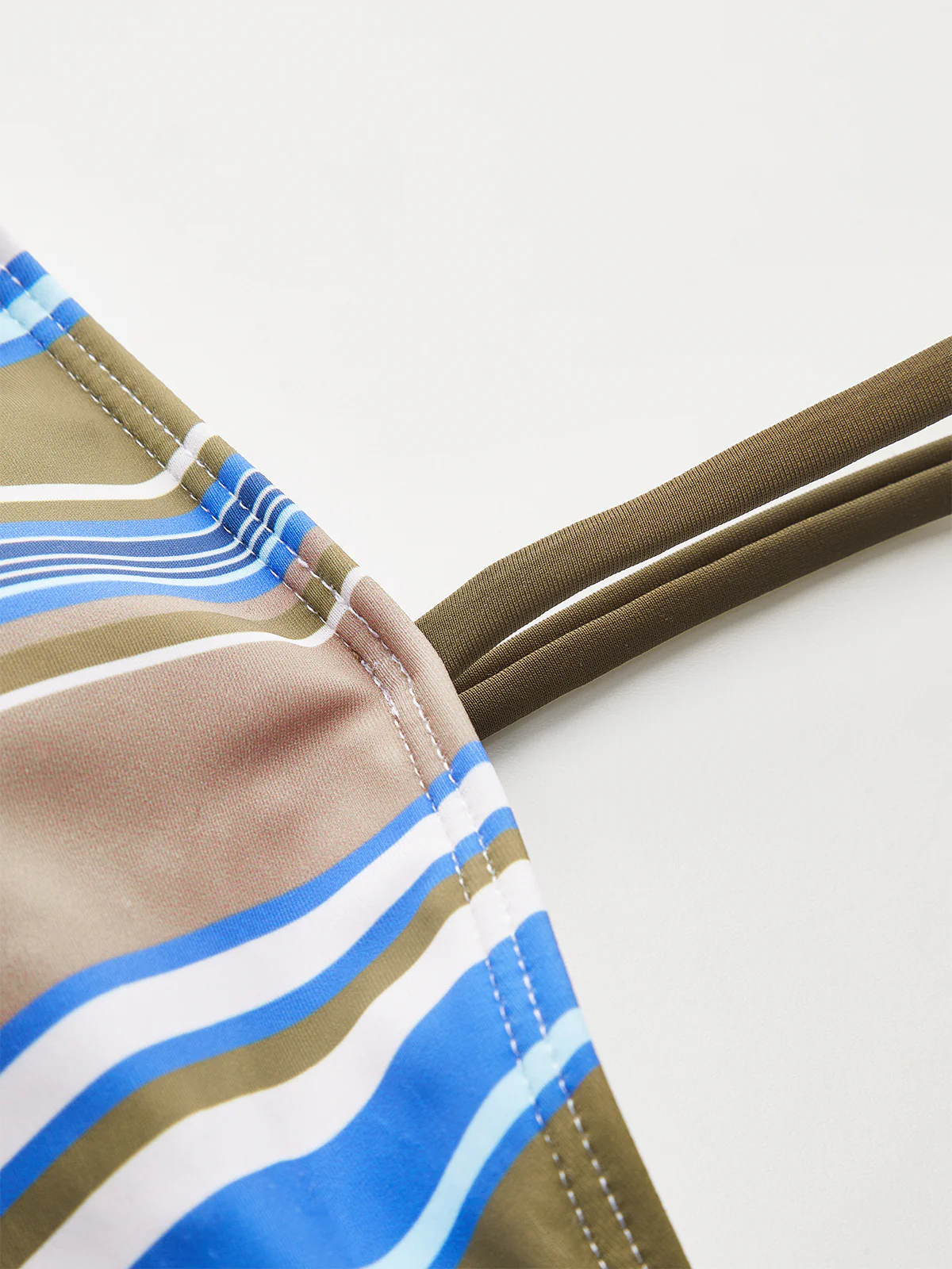 Color-Block Striped Bikini Top - Takermore