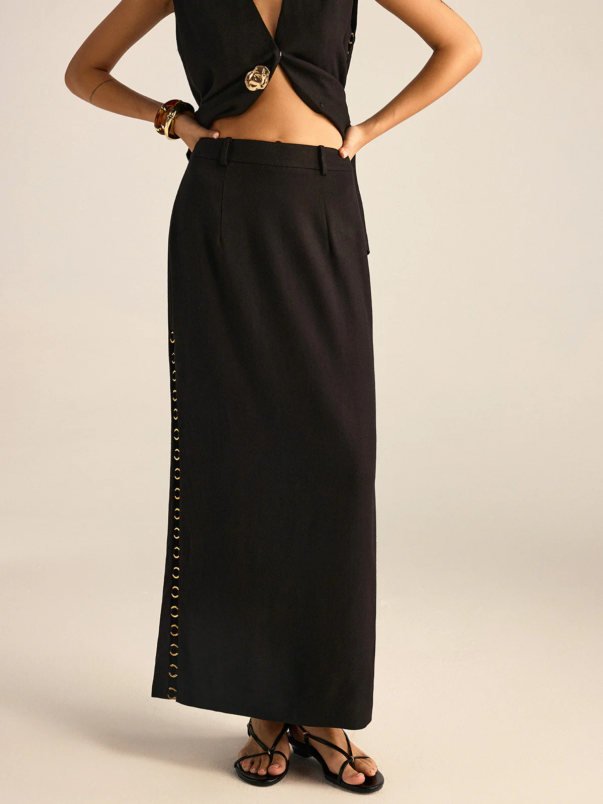 Metal Eyelet Detail Maxi Skirt - Takermore