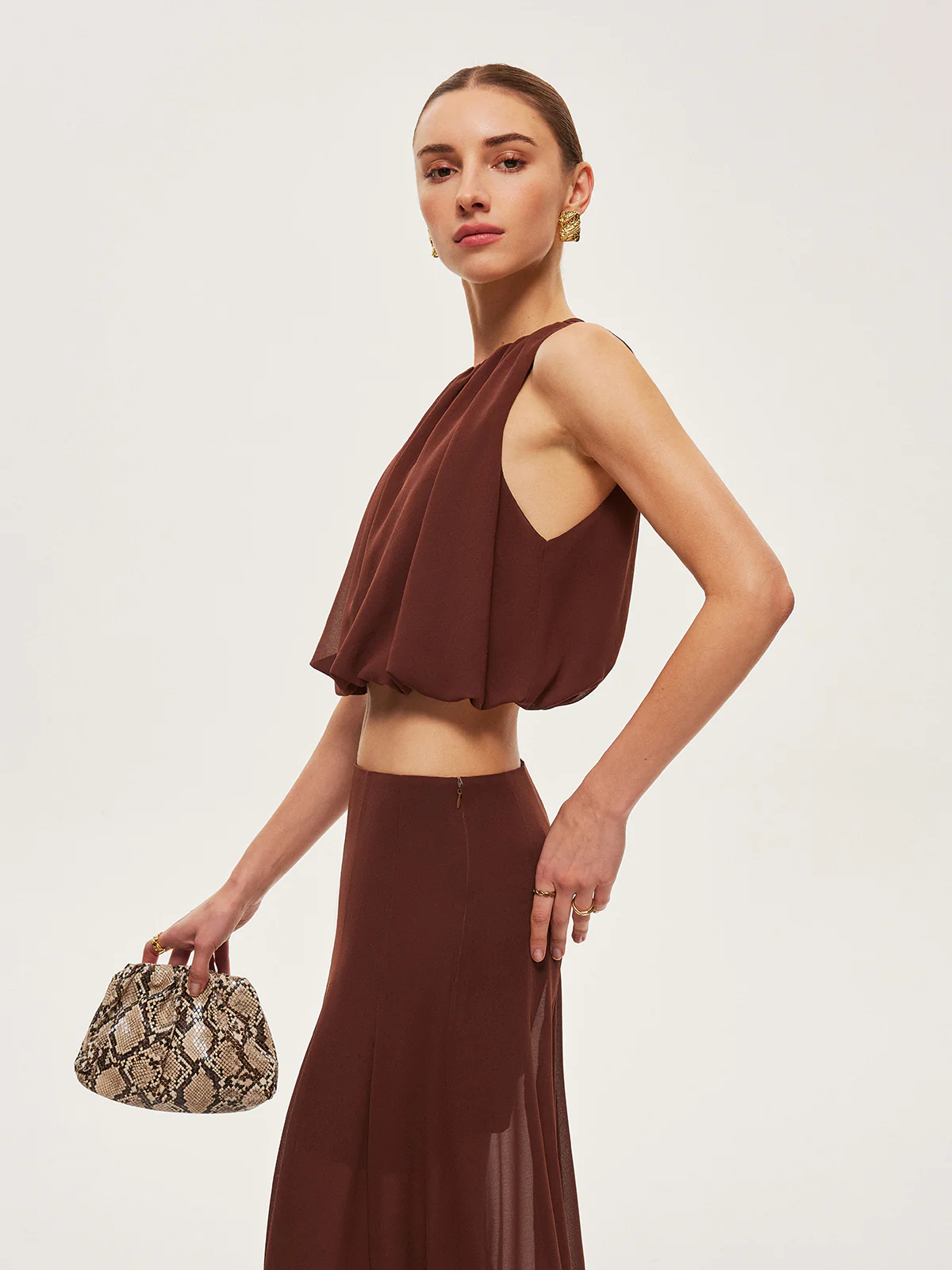 Chiffon Sleeveless Crop Top - Takermore