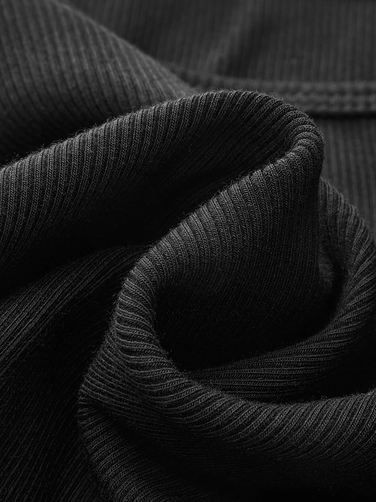 Low Cut Cami Top - Takermore