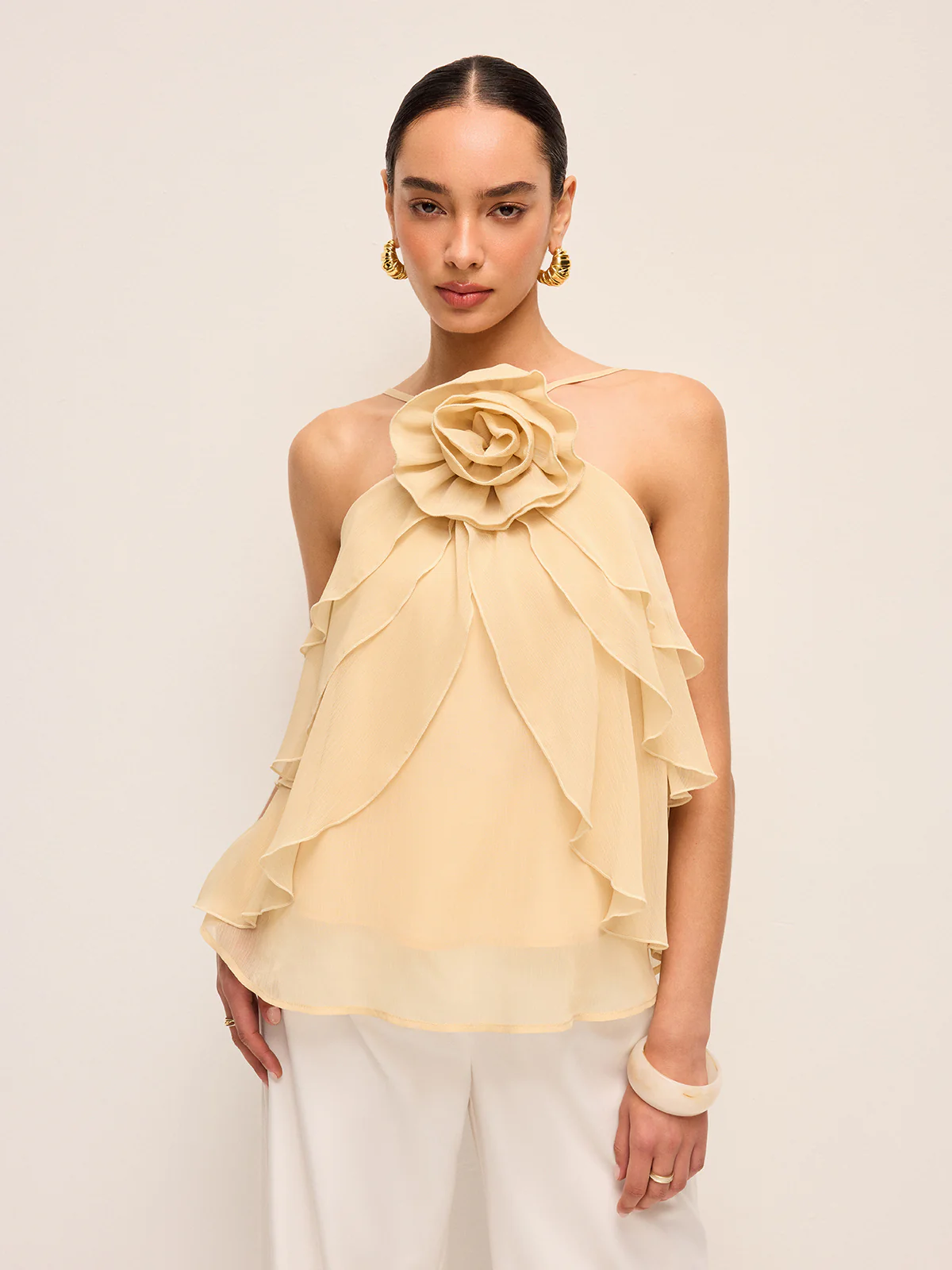 Floral Ruffle Halter Top - Takermore