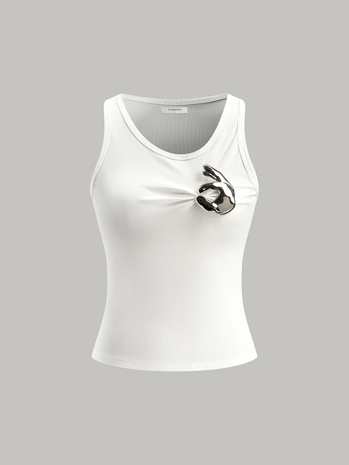 Ribbed Knit Top With Metal Detail - Takermore