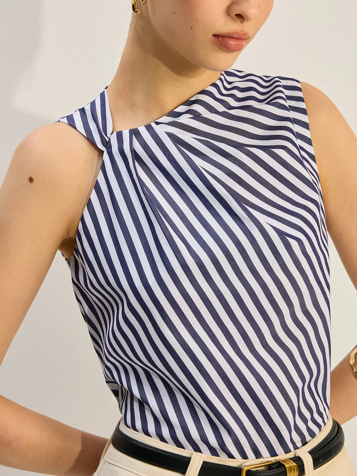 Striped Knotted Tank Top - Takermore
