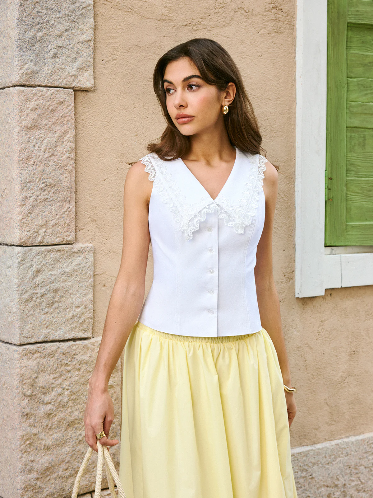 Cotton & Linen Lace Embroidery Top - Takermore