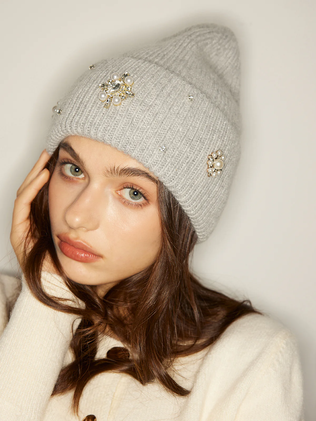 Rhinestone Rabbit Fur Beanie - Takermore