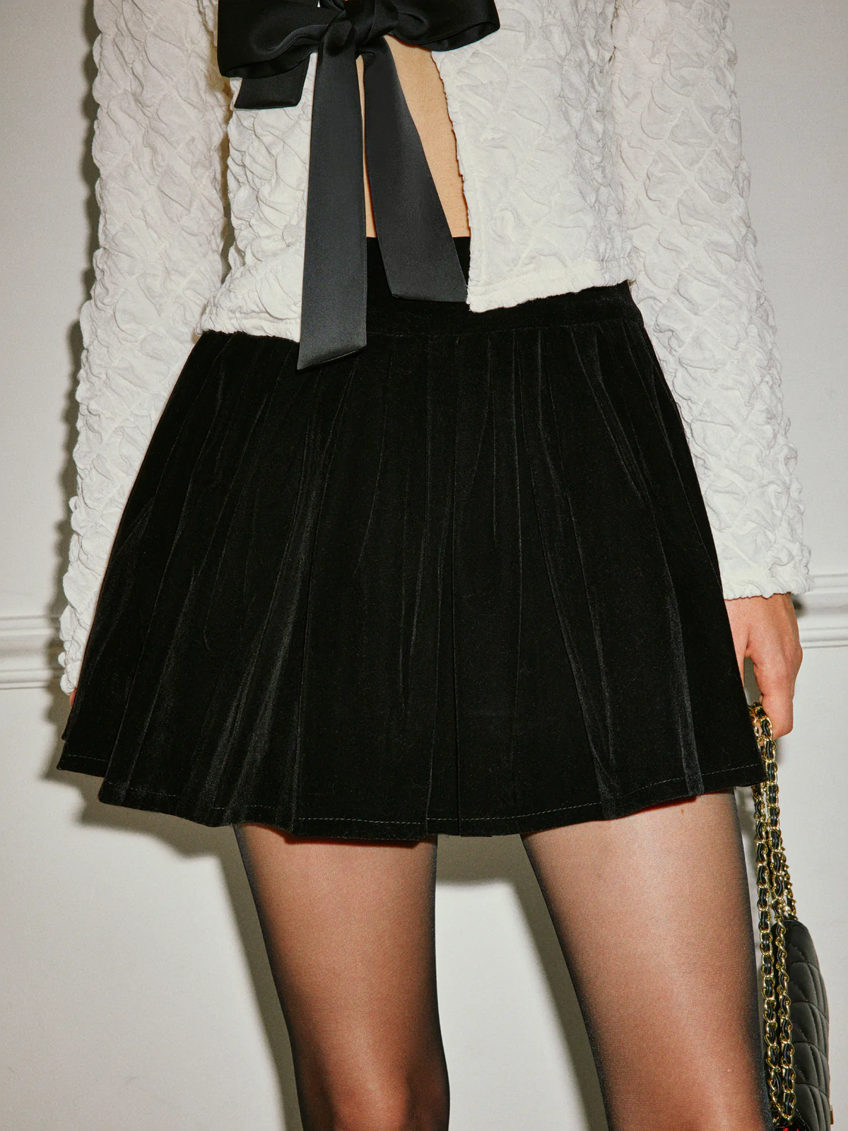 Mid-Waist Umbrella Shape Pleated Skirt - Takermore